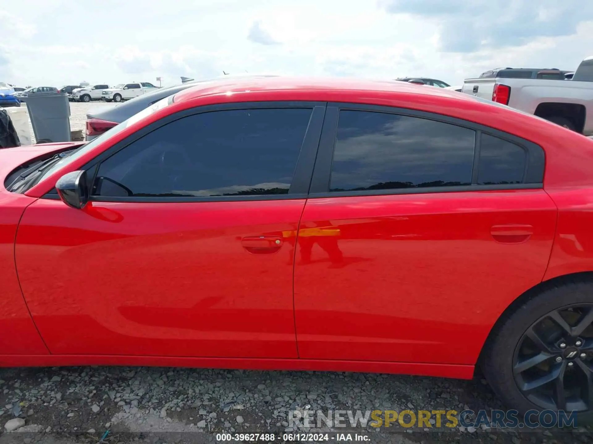 14 fotografías del automóvil dañado 2C3CDXBG4KH553354 DODGE CHARGER 2019