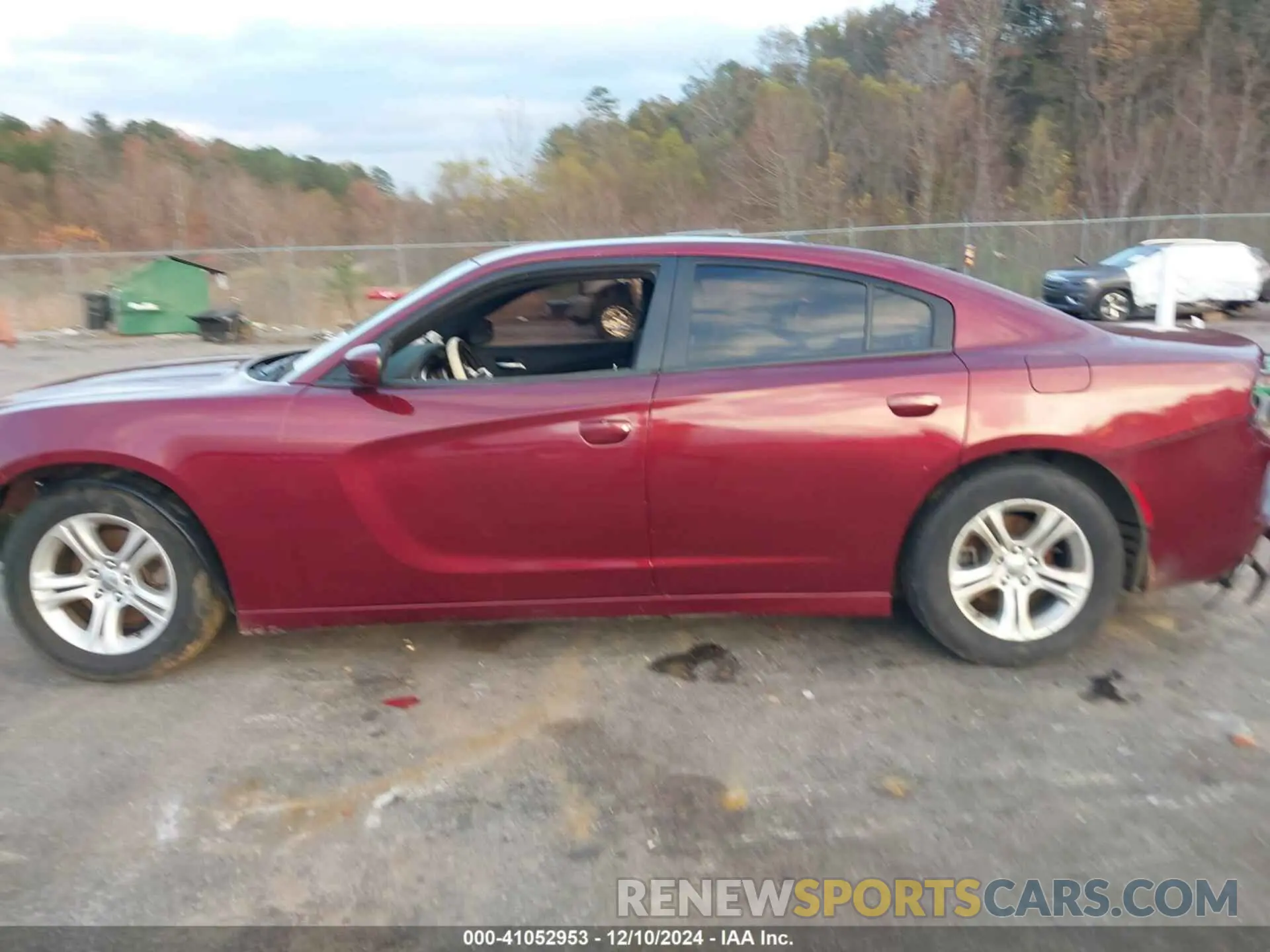 15 fotografías del automóvil dañado 2C3CDXBG4KH643541 DODGE CHARGER 2019