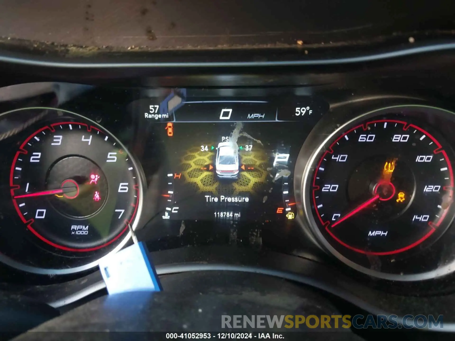 7 fotografías del automóvil dañado 2C3CDXBG4KH643541 DODGE CHARGER 2019