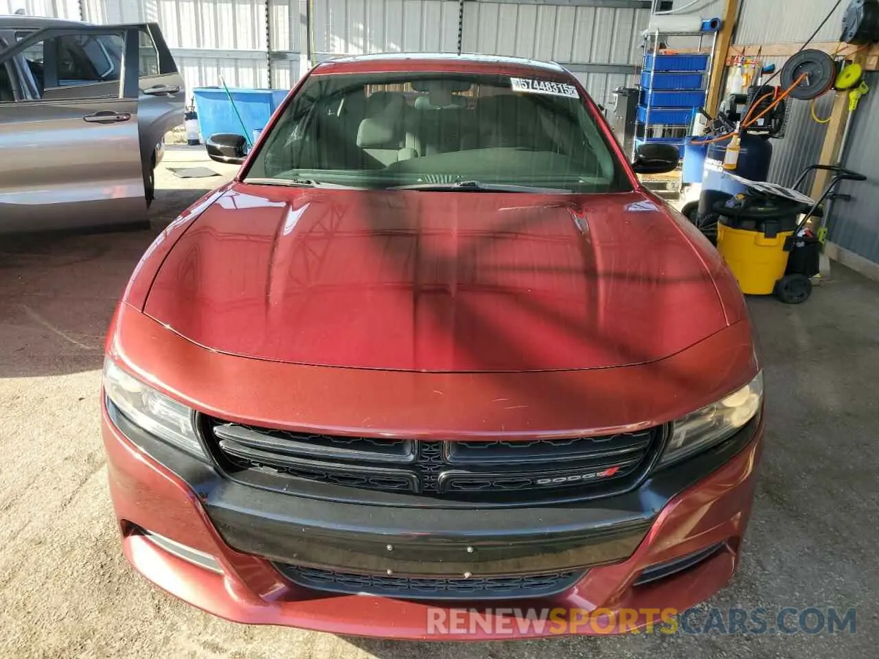 5 fotografías del automóvil dañado 2C3CDXBG4KH650800 DODGE CHARGER 2019