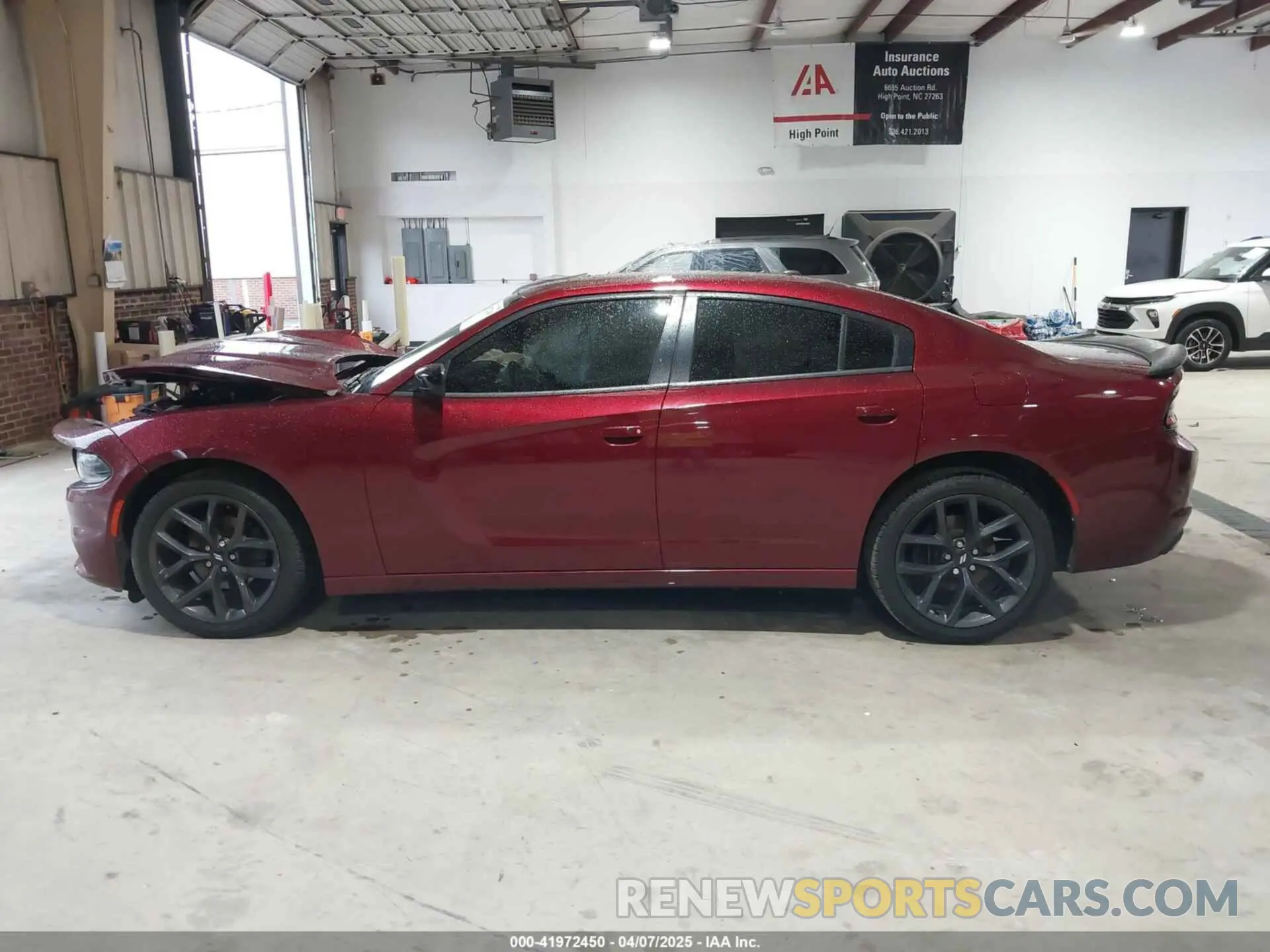 13 fotografías del automóvil dañado 2C3CDXBG4KH660047 DODGE CHARGER 2019