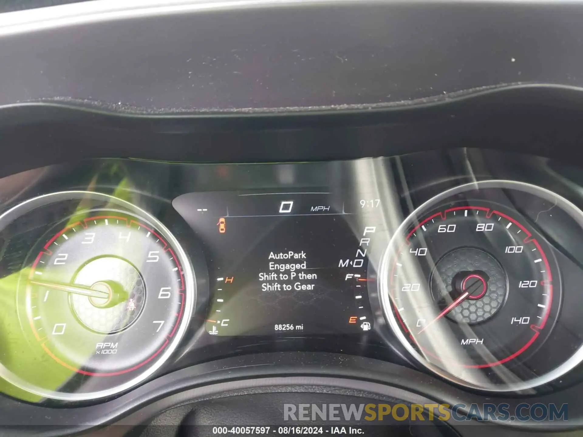 7 fotografías del automóvil dañado 2C3CDXBG4KH723258 DODGE CHARGER 2019