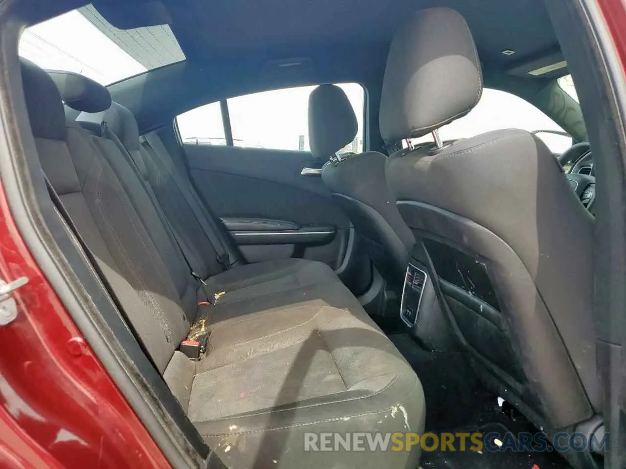 10 fotografías del automóvil dañado 2C3CDXBG5KH588453 DODGE CHARGER 2019