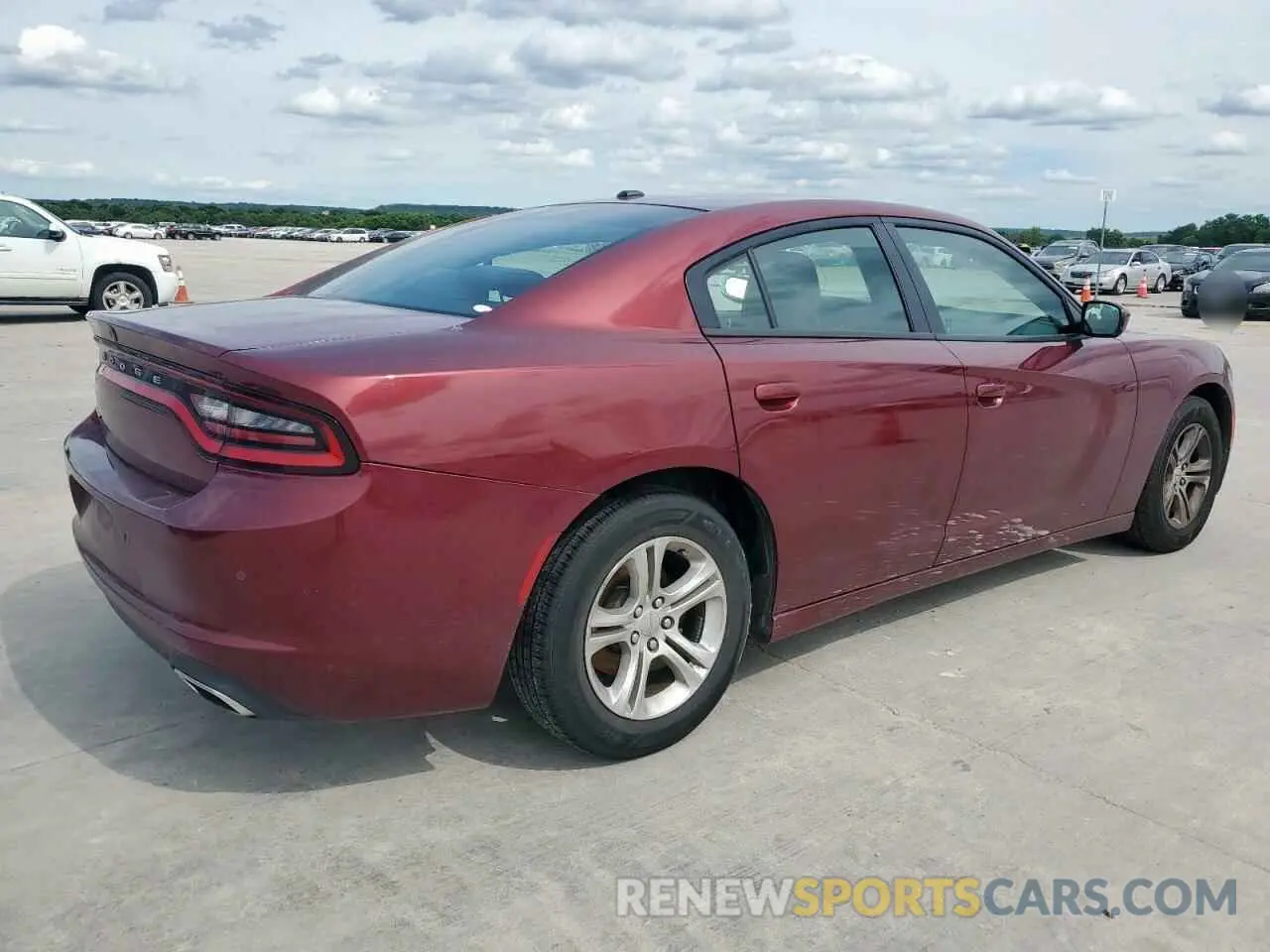 3 fotografías del automóvil dañado 2C3CDXBG5KH588453 DODGE CHARGER 2019