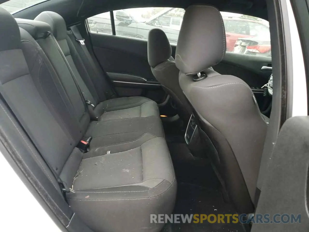 11 fotografías del automóvil dañado 2C3CDXBG5KH664267 DODGE CHARGER 2019