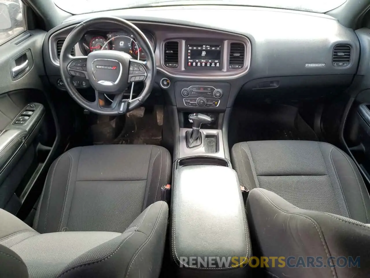 8 fotografías del automóvil dañado 2C3CDXBG5KH672949 DODGE CHARGER 2019
