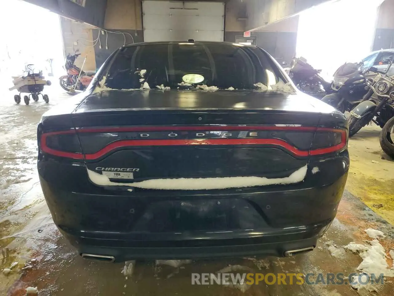 6 fotografías del automóvil dañado 2C3CDXBG5KH695650 DODGE CHARGER 2019