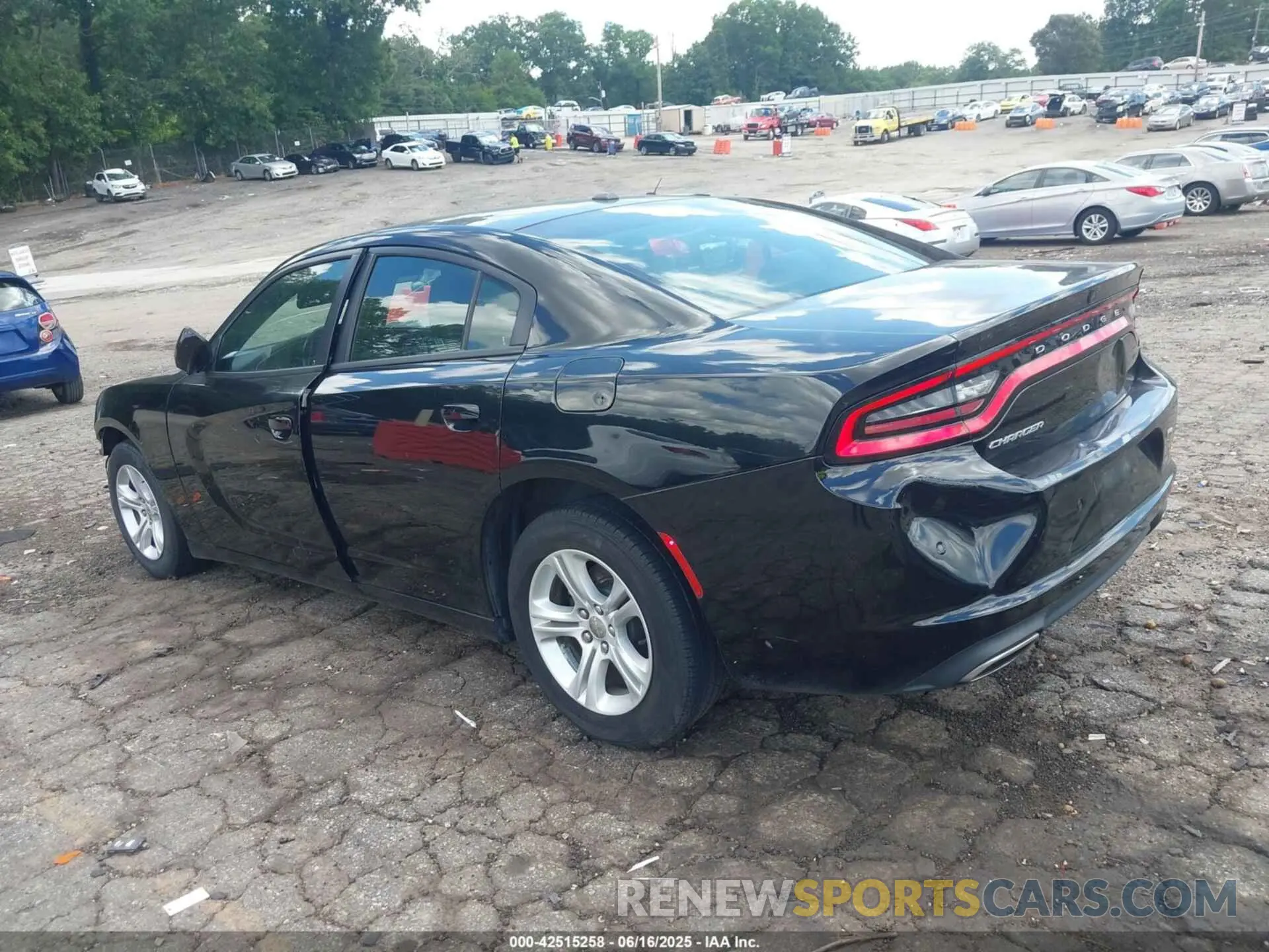 18 fotografías del automóvil dañado 2C3CDXBG6KH650152 DODGE CHARGER 2019