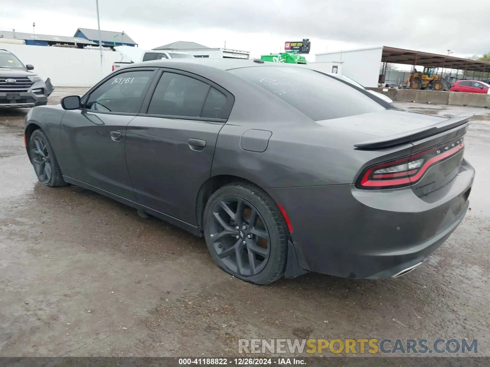 3 fotografías del automóvil dañado 2C3CDXBG7KH501412 DODGE CHARGER 2019