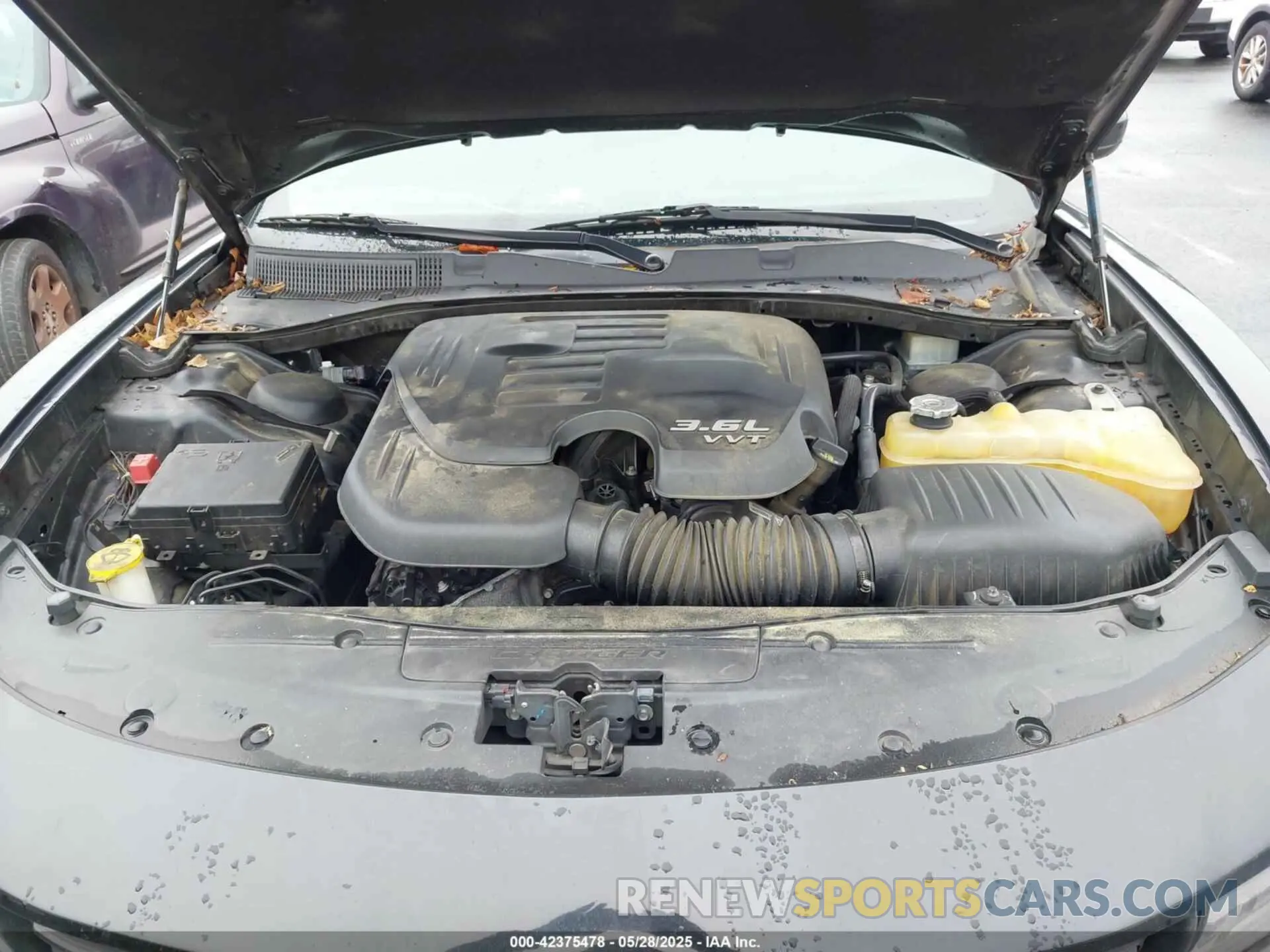 10 fotografías del automóvil dañado 2C3CDXBG7KH696444 DODGE CHARGER 2019