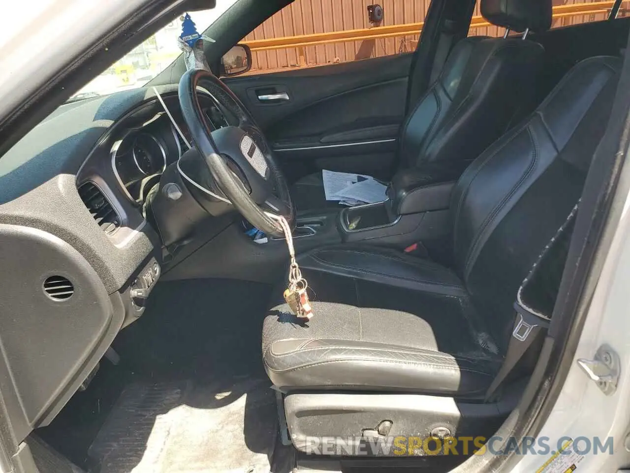 7 fotografías del automóvil dañado 2C3CDXBG7KH709466 DODGE CHARGER 2019