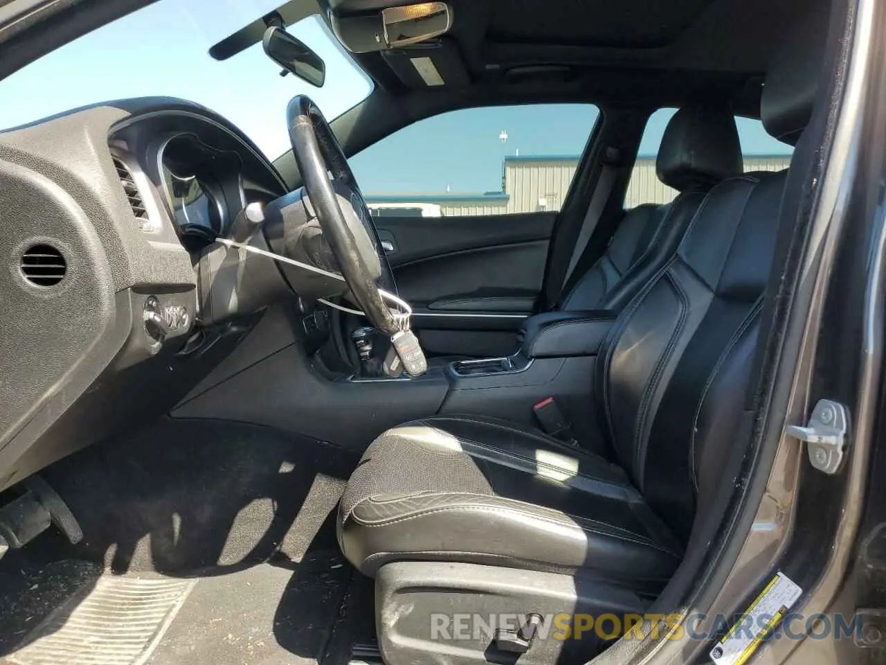 7 fotografías del automóvil dañado 2C3CDXBG7KH709600 DODGE CHARGER 2019