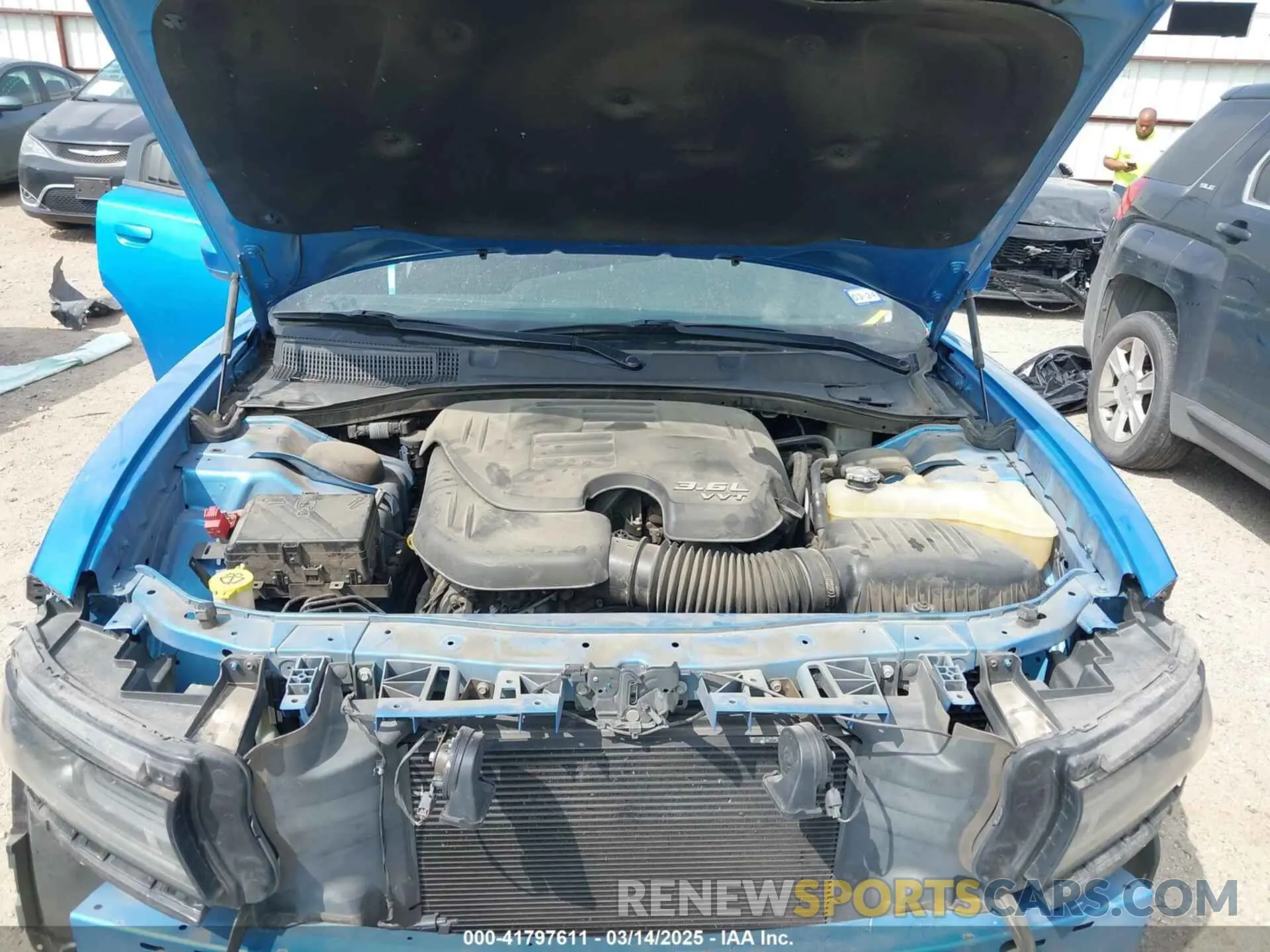 10 fotografías del automóvil dañado 2C3CDXBG8KH510622 DODGE CHARGER 2019
