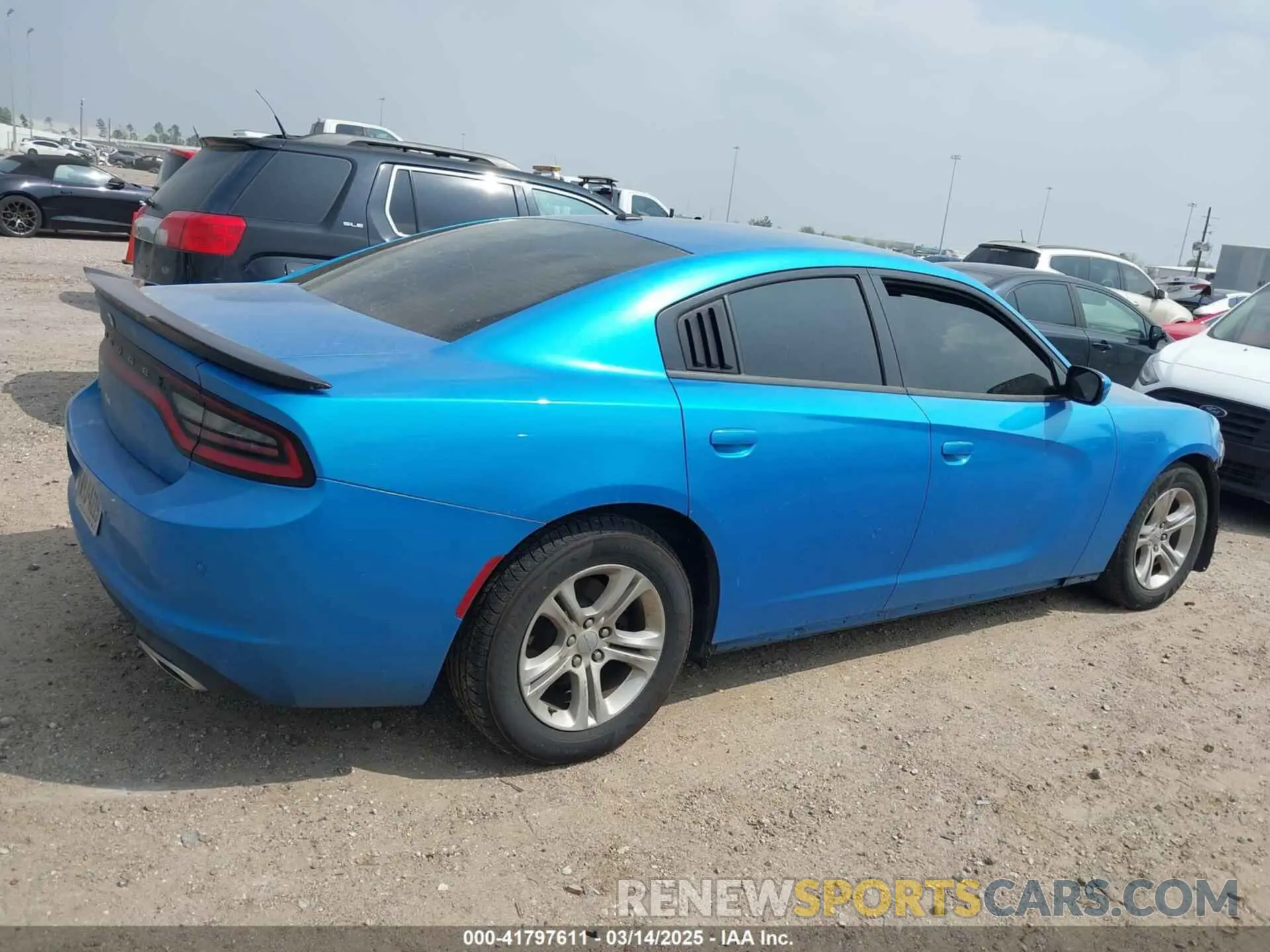 14 fotografías del automóvil dañado 2C3CDXBG8KH510622 DODGE CHARGER 2019
