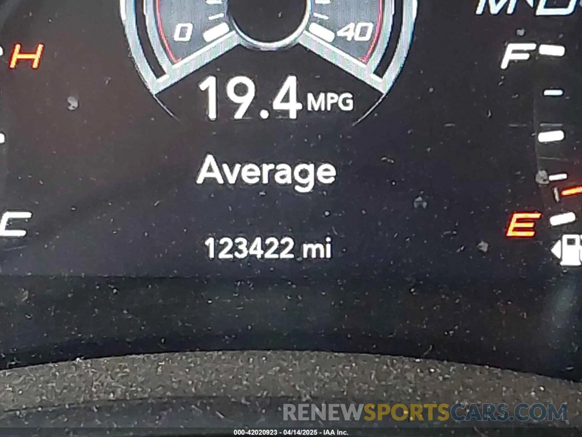 15 fotografías del automóvil dañado 2C3CDXBG8KH588172 DODGE CHARGER 2019