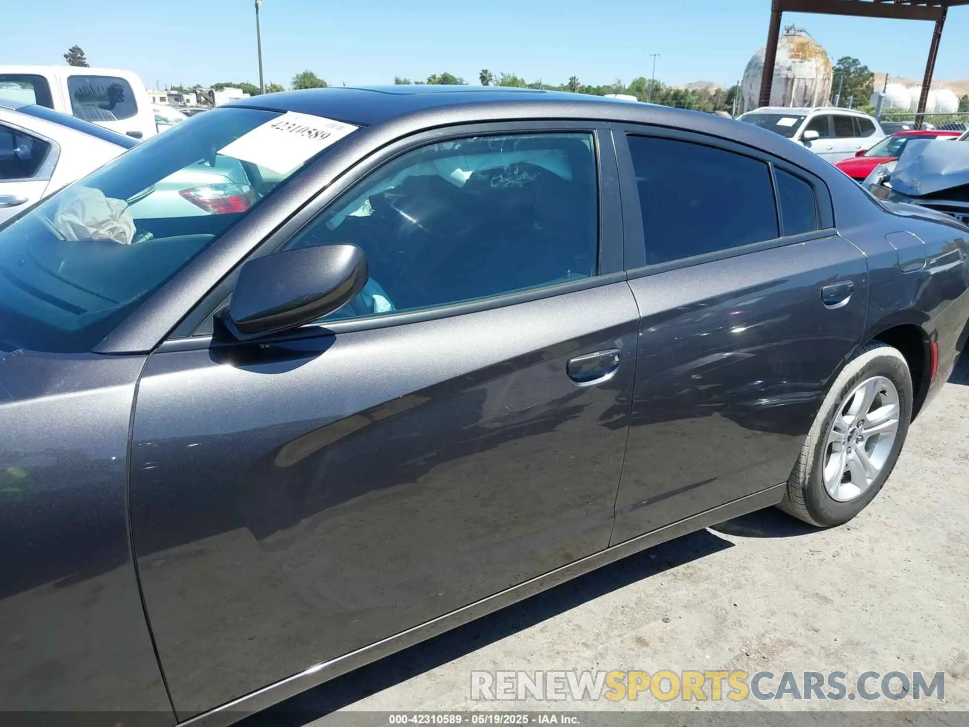 15 fotografías del automóvil dañado 2C3CDXBG8KH657362 DODGE CHARGER 2019
