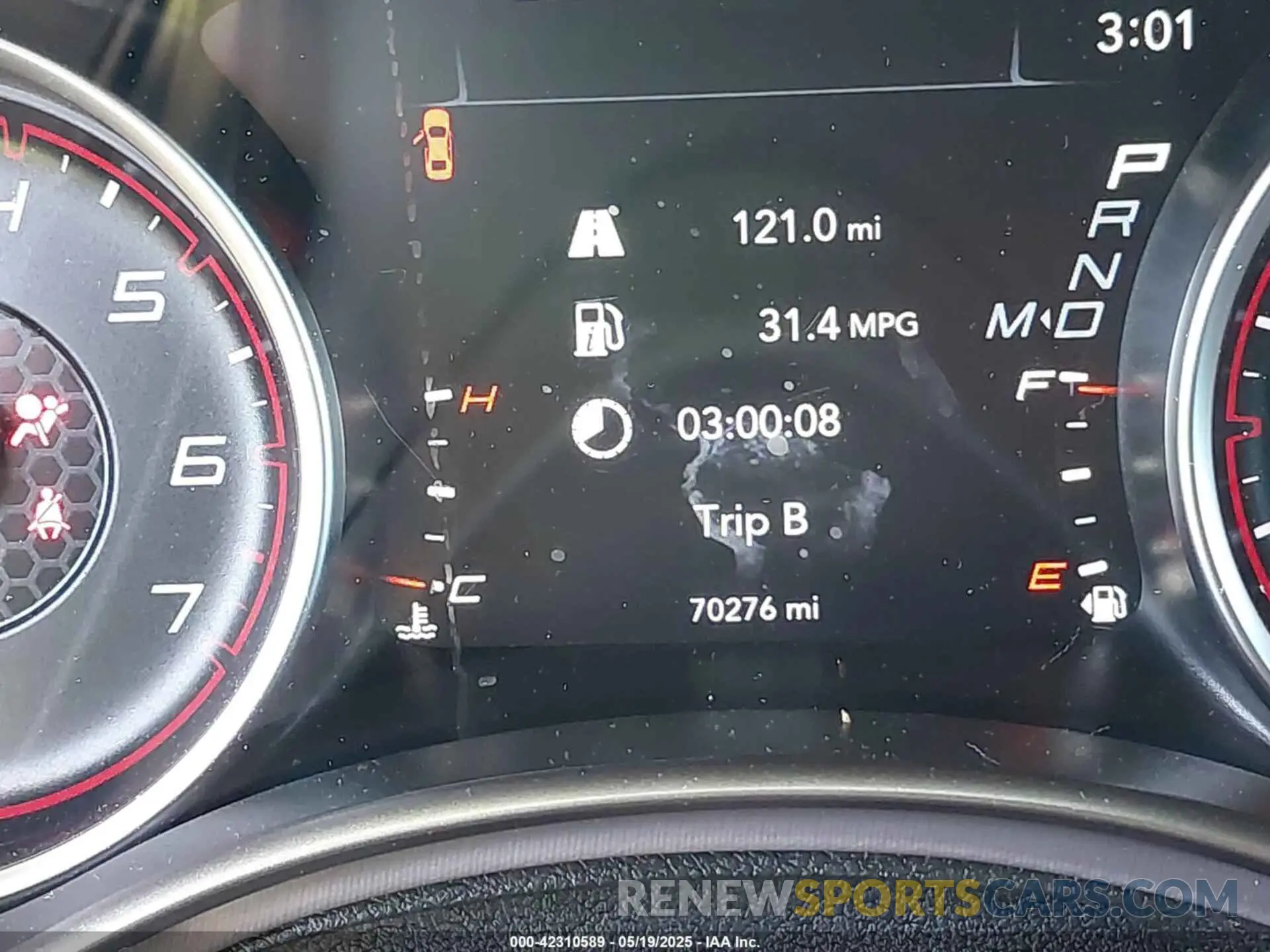 16 fotografías del automóvil dañado 2C3CDXBG8KH657362 DODGE CHARGER 2019