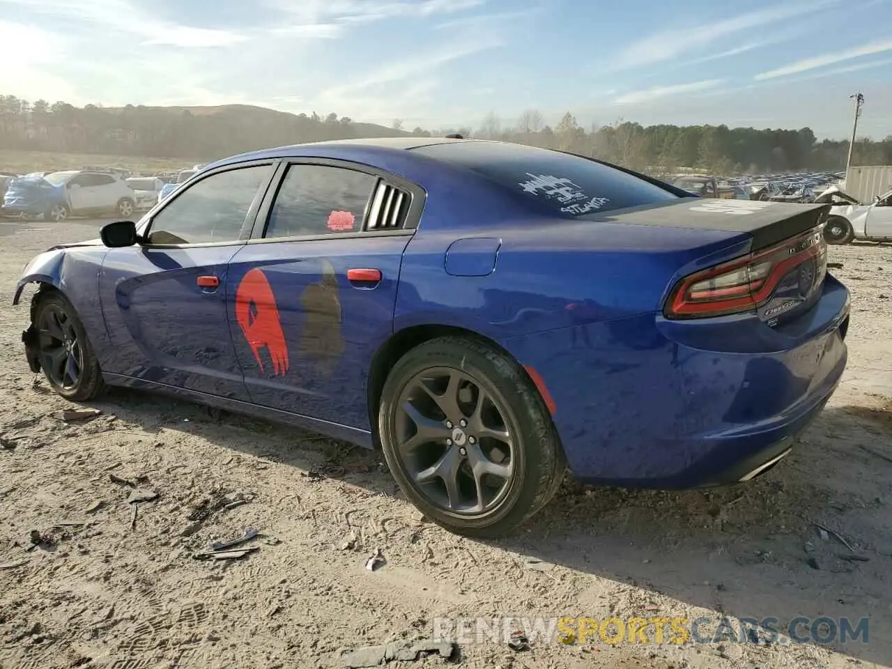 2 fotografías del automóvil dañado 2C3CDXBG8KH660634 DODGE CHARGER 2019