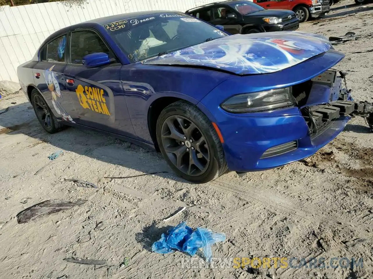 4 fotografías del automóvil dañado 2C3CDXBG8KH660634 DODGE CHARGER 2019
