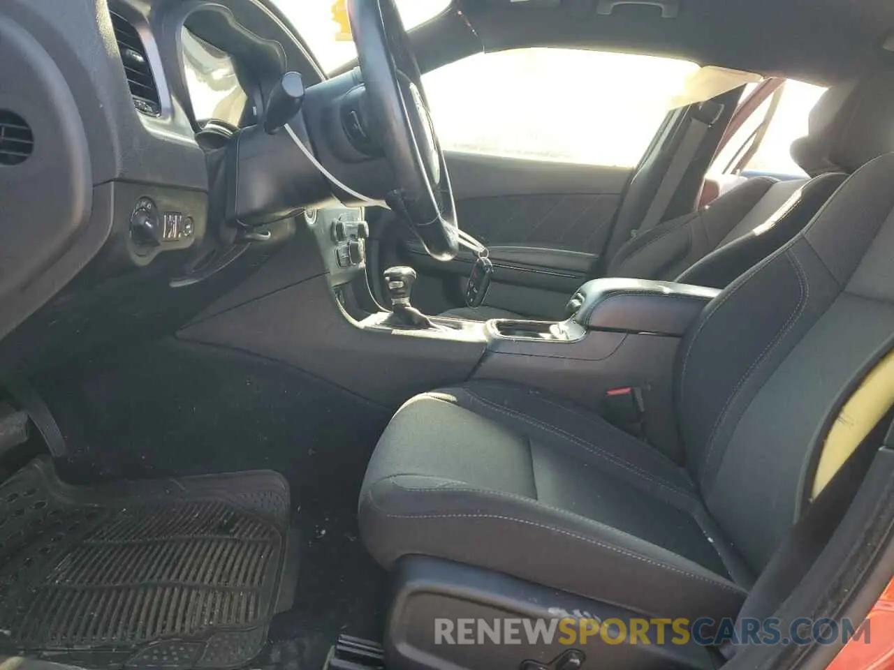 7 fotografías del automóvil dañado 2C3CDXBG8KH734795 DODGE CHARGER 2019