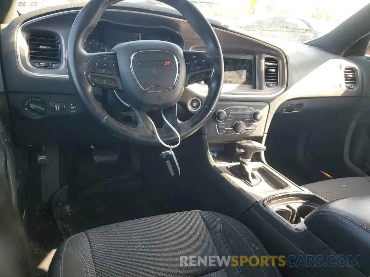 8 fotografías del automóvil dañado 2C3CDXBG8KH734795 DODGE CHARGER 2019