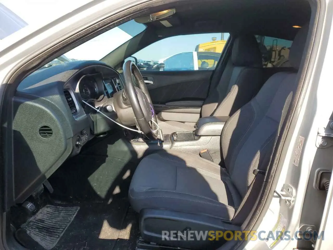 7 fotografías del automóvil dañado 2C3CDXBG9KH633510 DODGE CHARGER 2019