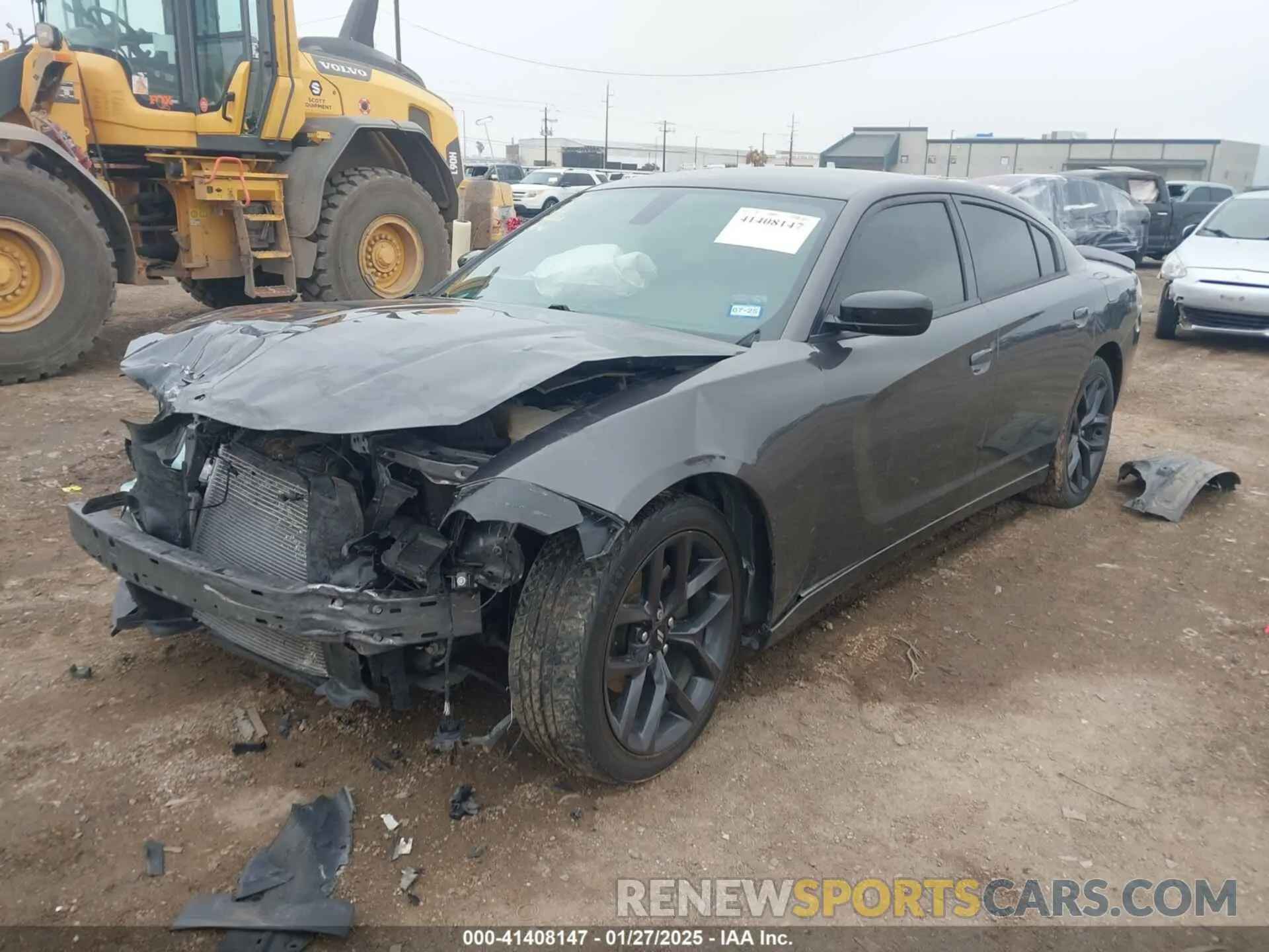 2 fotografías del automóvil dañado 2C3CDXBG9KH634897 DODGE CHARGER 2019