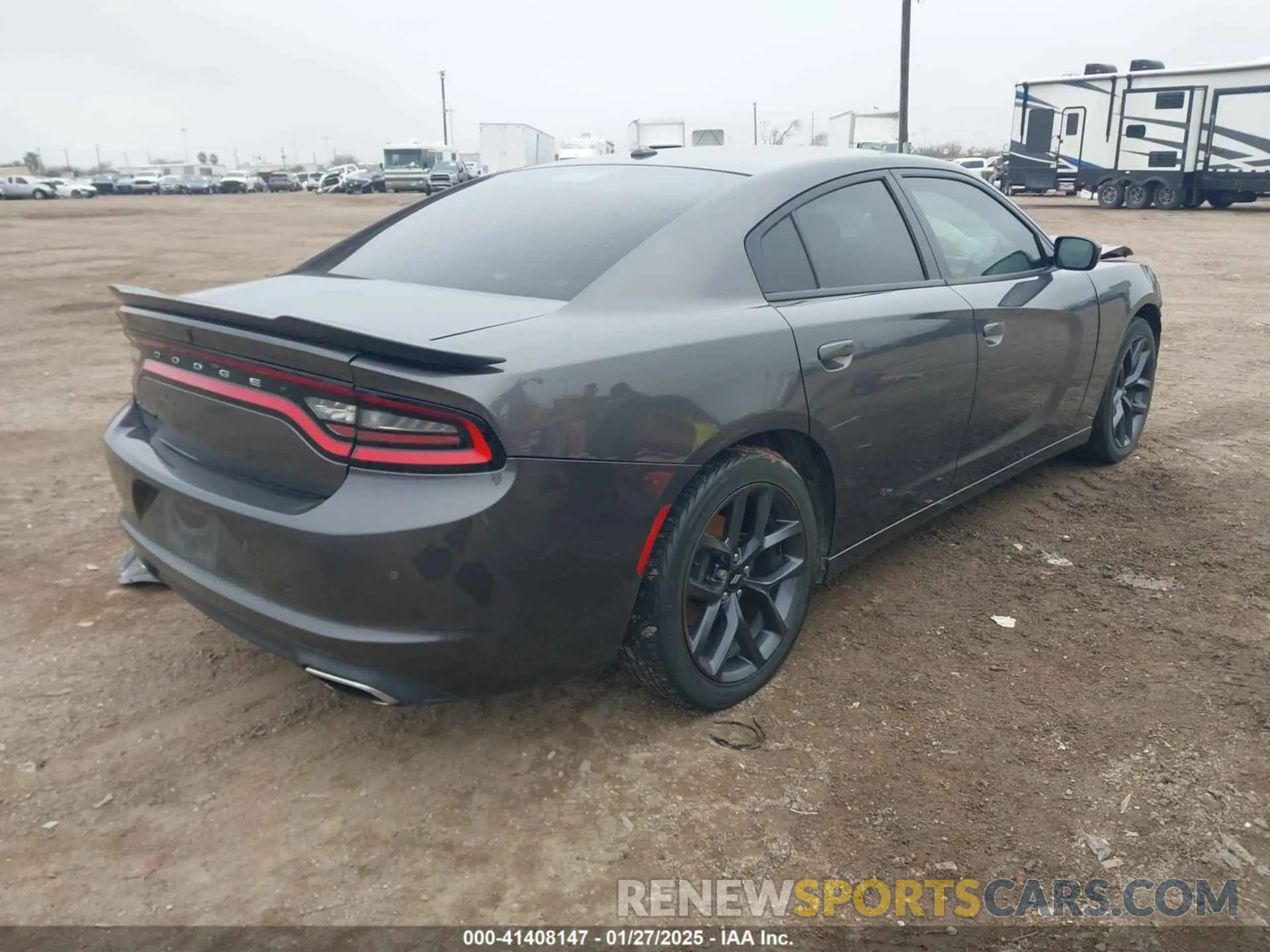 4 fotografías del automóvil dañado 2C3CDXBG9KH634897 DODGE CHARGER 2019