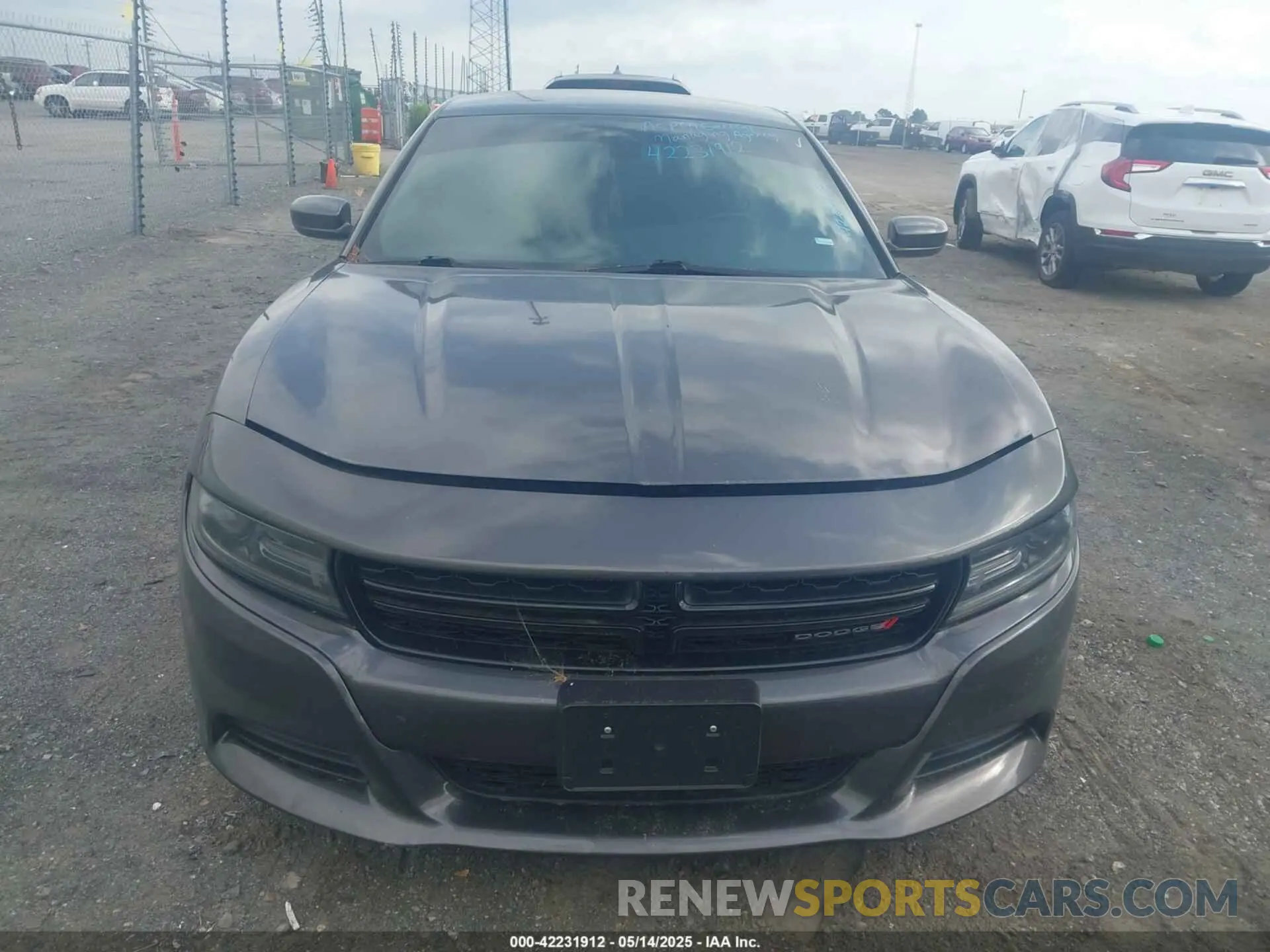 12 fotografías del automóvil dañado 2C3CDXBG9KH711591 DODGE CHARGER 2019