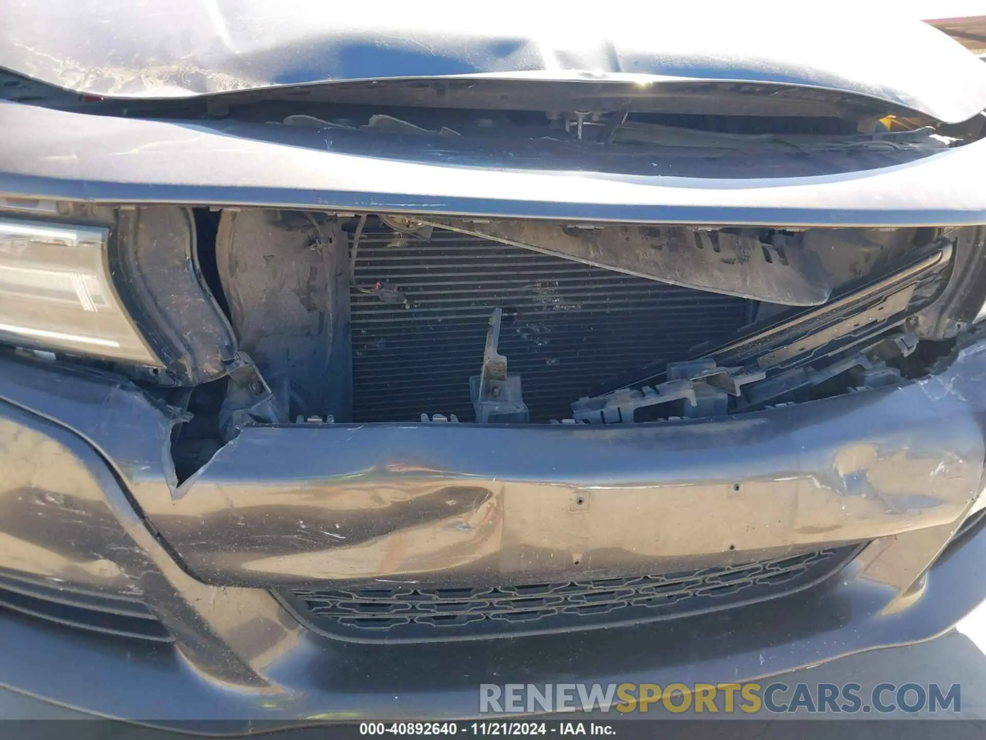18 fotografías del automóvil dañado 2C3CDXBG9KH756949 DODGE CHARGER 2019