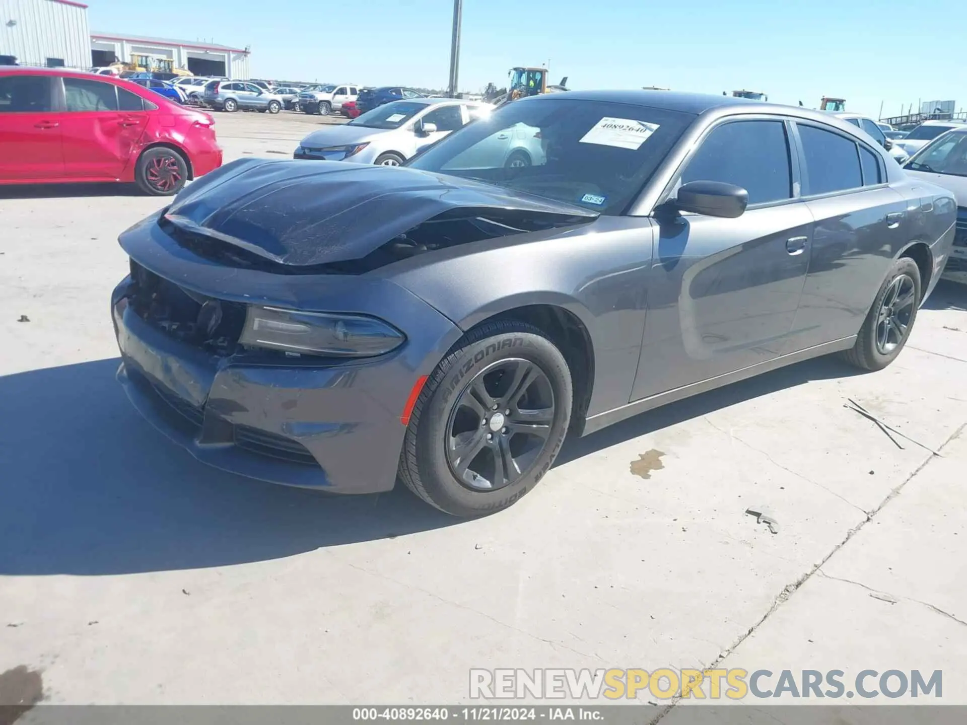 2 fotografías del automóvil dañado 2C3CDXBG9KH756949 DODGE CHARGER 2019