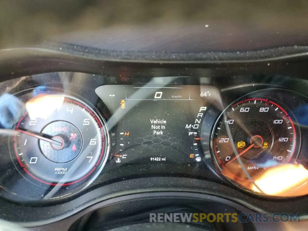 9 fotografías del automóvil dañado 2C3CDXBGXKH504983 DODGE CHARGER 2019