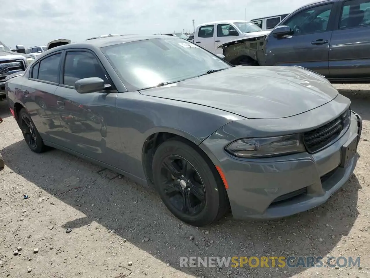 4 fotografías del automóvil dañado 2C3CDXBGXKH592630 DODGE CHARGER 2019