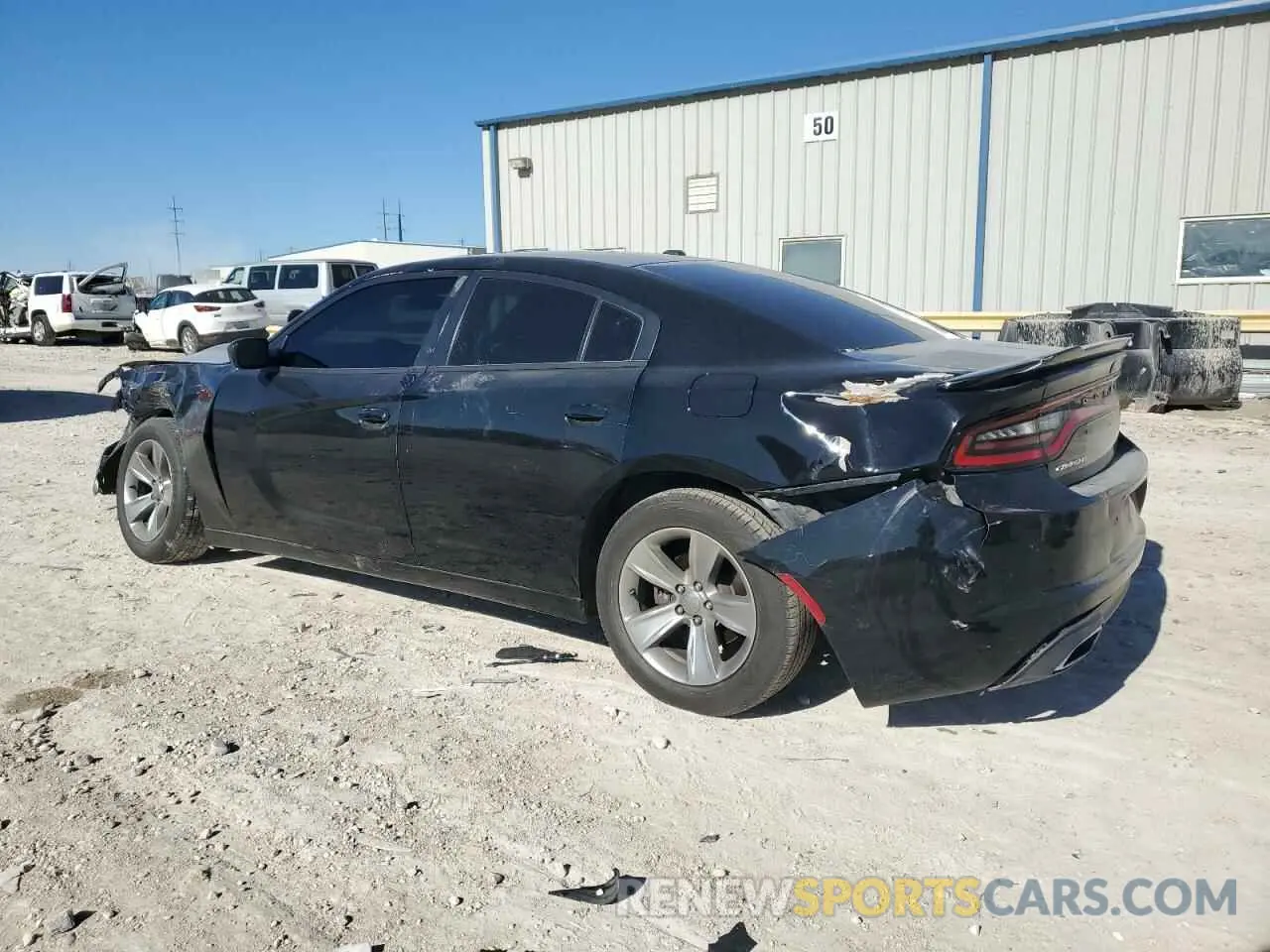 2 fotografías del automóvil dañado 2C3CDXBGXKH659887 DODGE CHARGER 2019