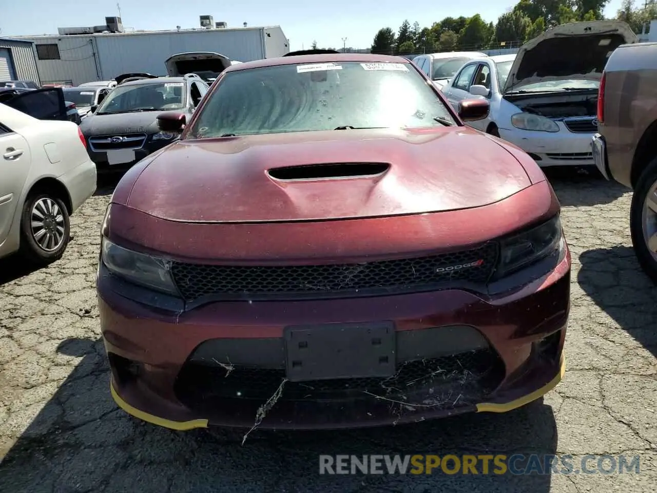 5 fotografías del automóvil dañado 2C3CDXCT0KH738030 DODGE CHARGER 2019