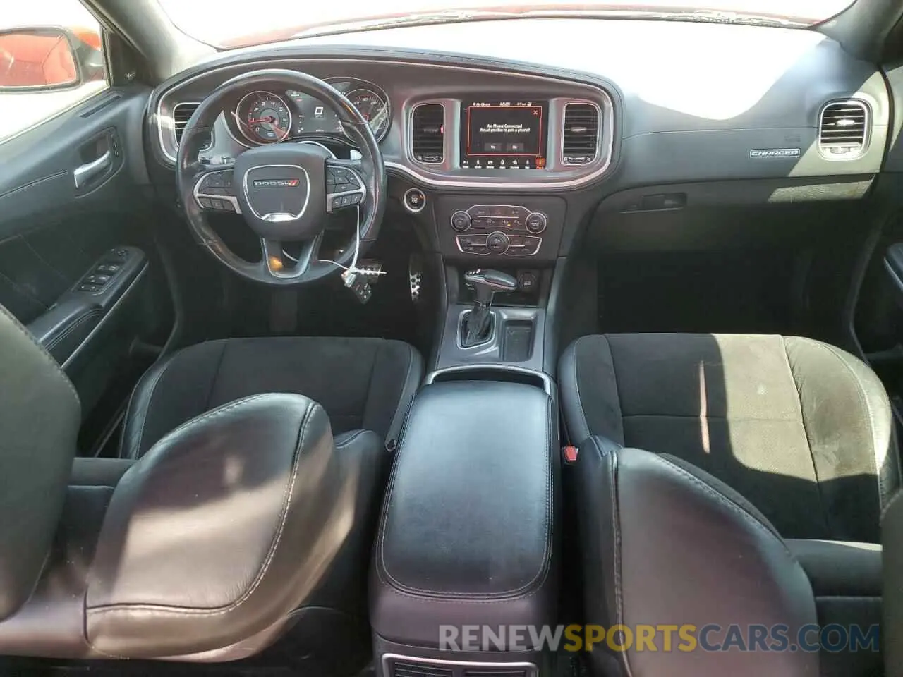 8 fotografías del automóvil dañado 2C3CDXCT0KH749111 DODGE CHARGER 2019