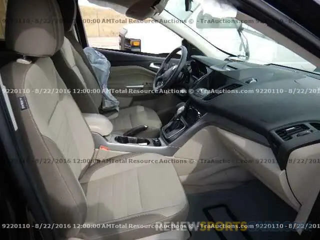 5 fotografías del automóvil dañado 2C3CDXCT1KH726467 DODGE CHARGER 2019