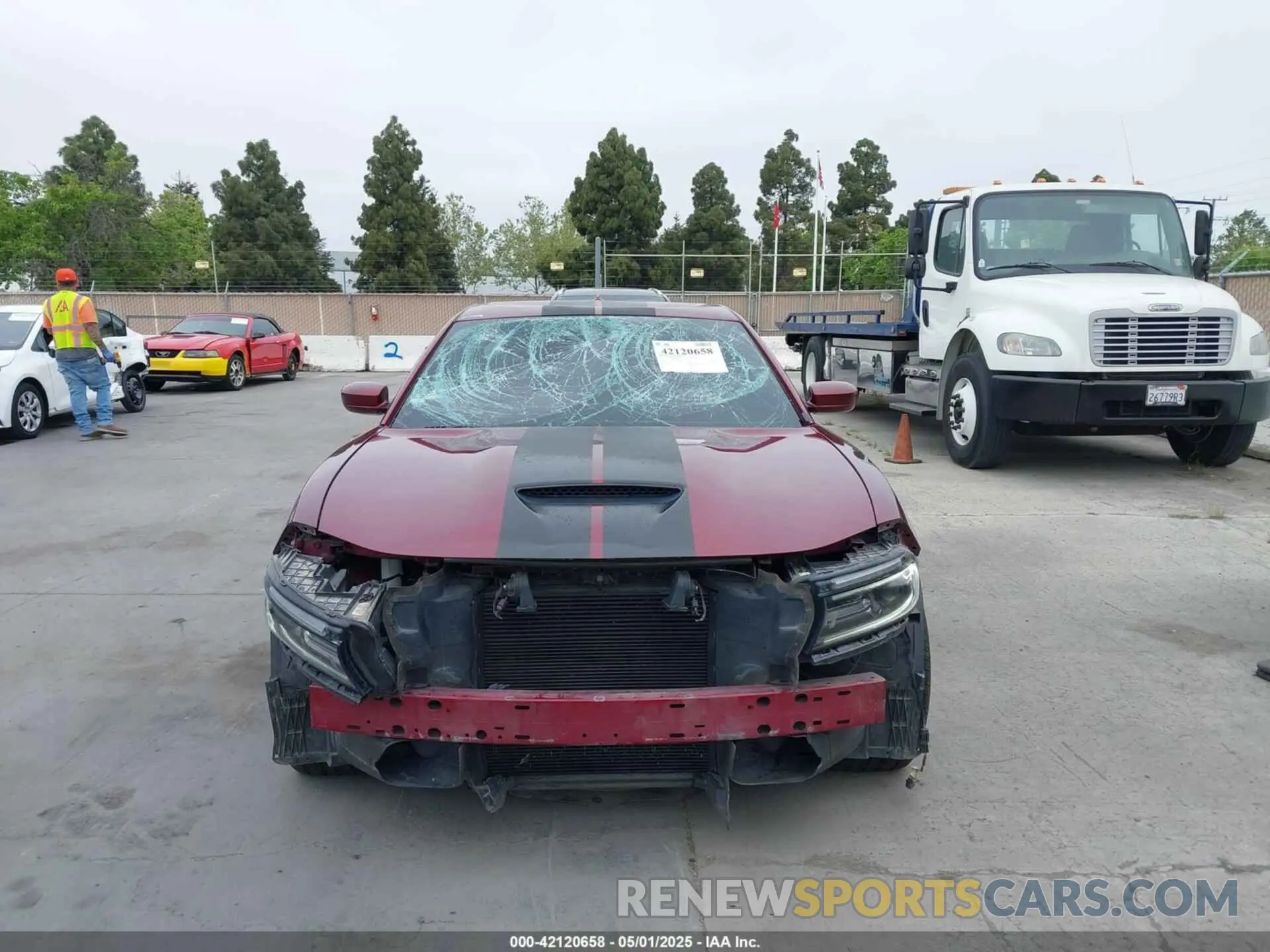 12 fotografías del automóvil dañado 2C3CDXCT2KH749207 DODGE CHARGER 2019