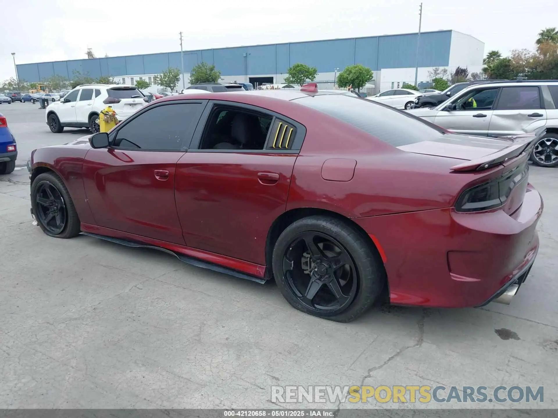 3 fotografías del automóvil dañado 2C3CDXCT2KH749207 DODGE CHARGER 2019