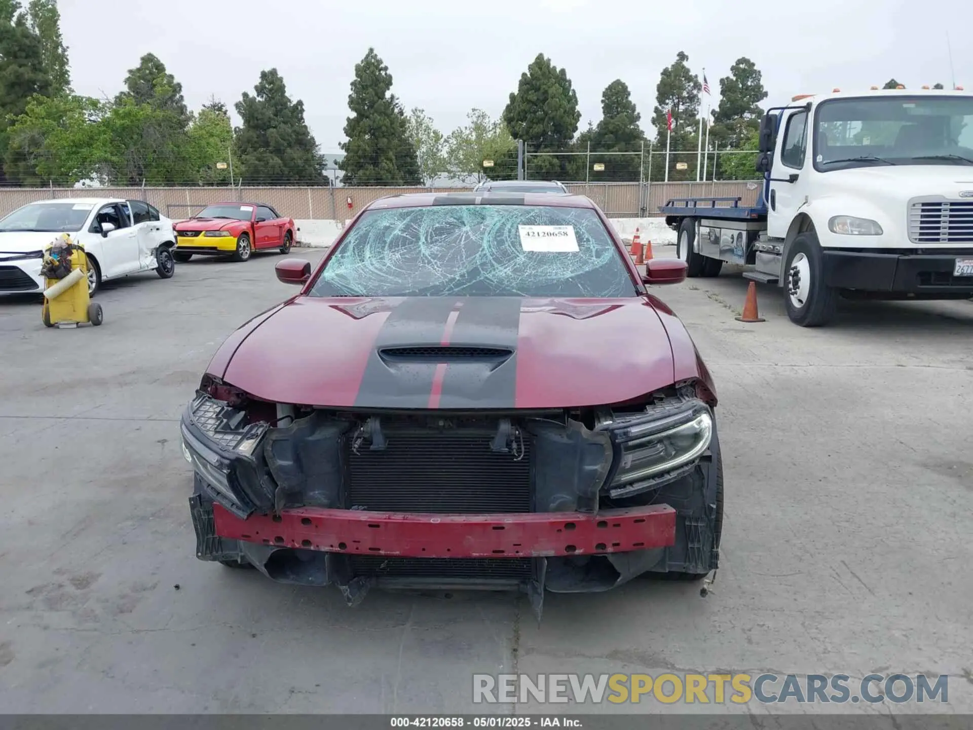 6 fotografías del automóvil dañado 2C3CDXCT2KH749207 DODGE CHARGER 2019