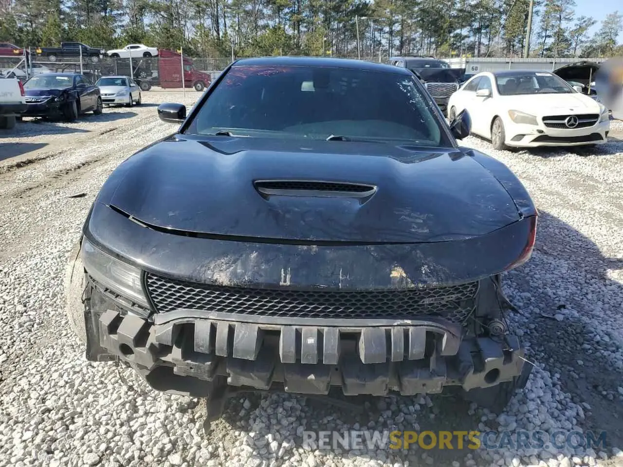 5 fotografías del automóvil dañado 2C3CDXCT3KH540848 DODGE CHARGER 2019