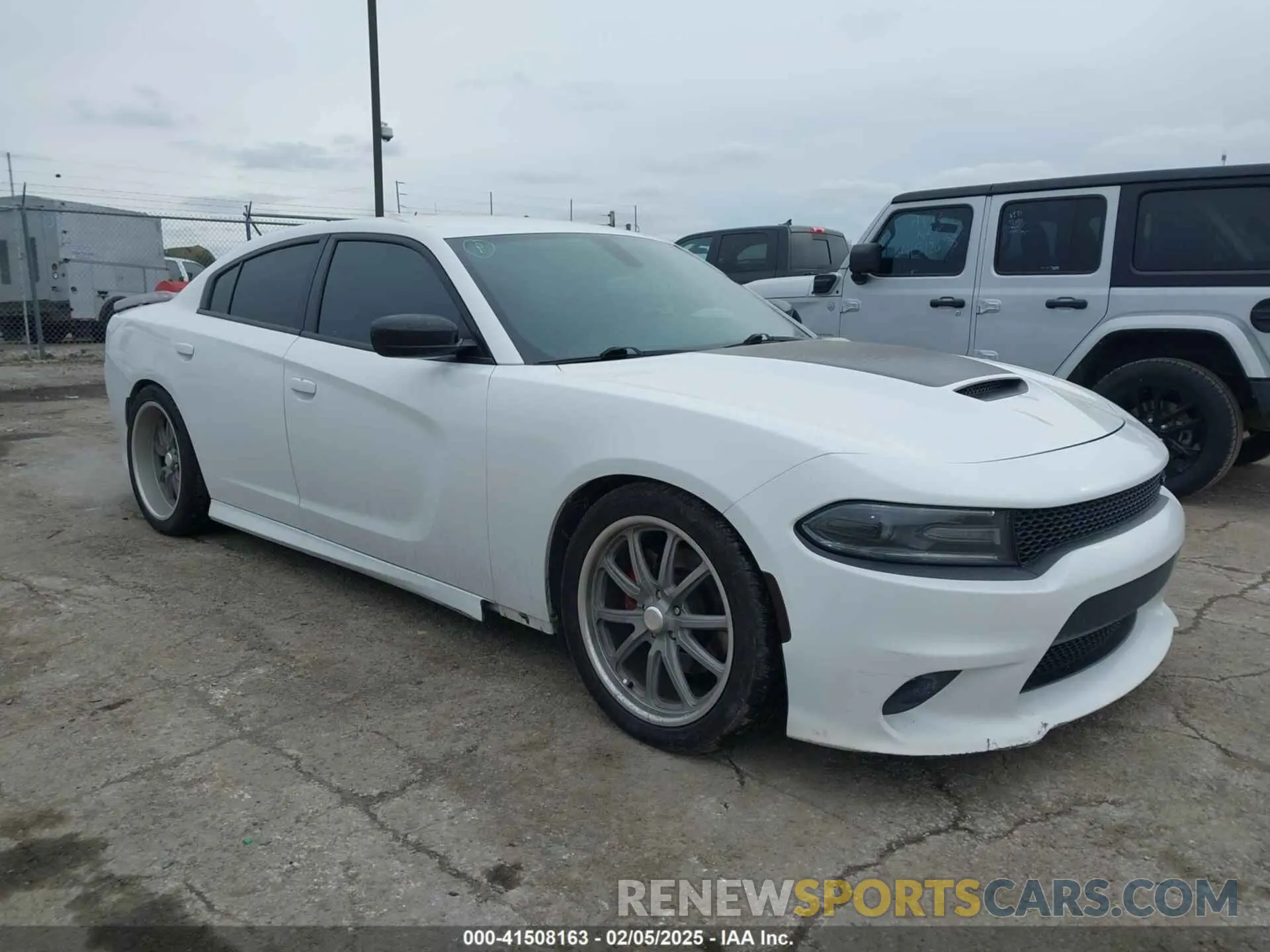 1 fotografías del automóvil dañado 2C3CDXCT3KH666949 DODGE CHARGER 2019