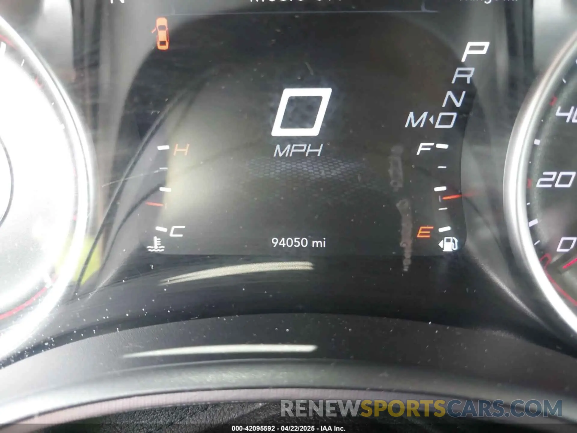 15 fotografías del automóvil dañado 2C3CDXCT4KH575219 DODGE CHARGER 2019