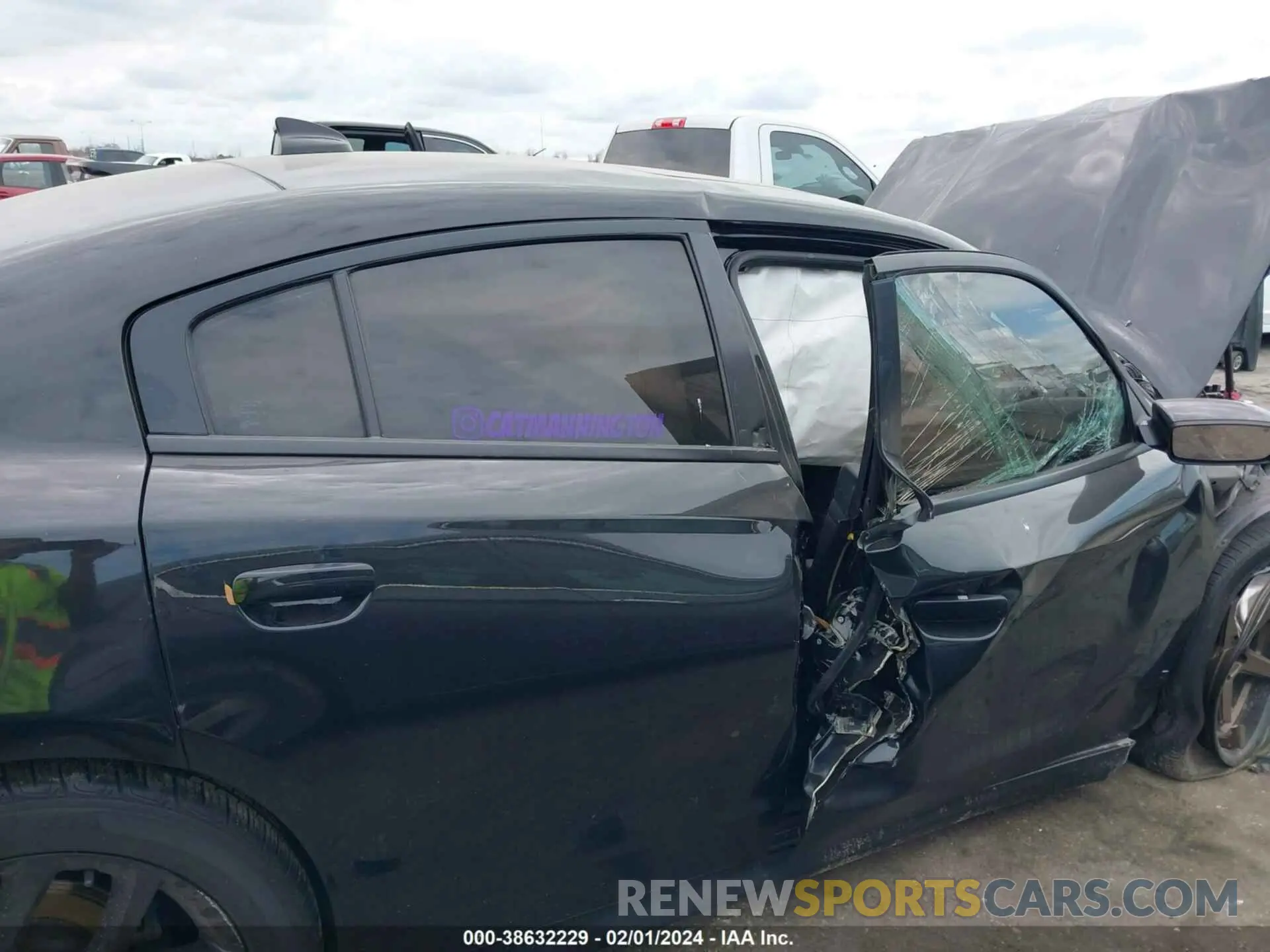 13 fotografías del automóvil dañado 2C3CDXCT4KH647147 DODGE CHARGER 2019