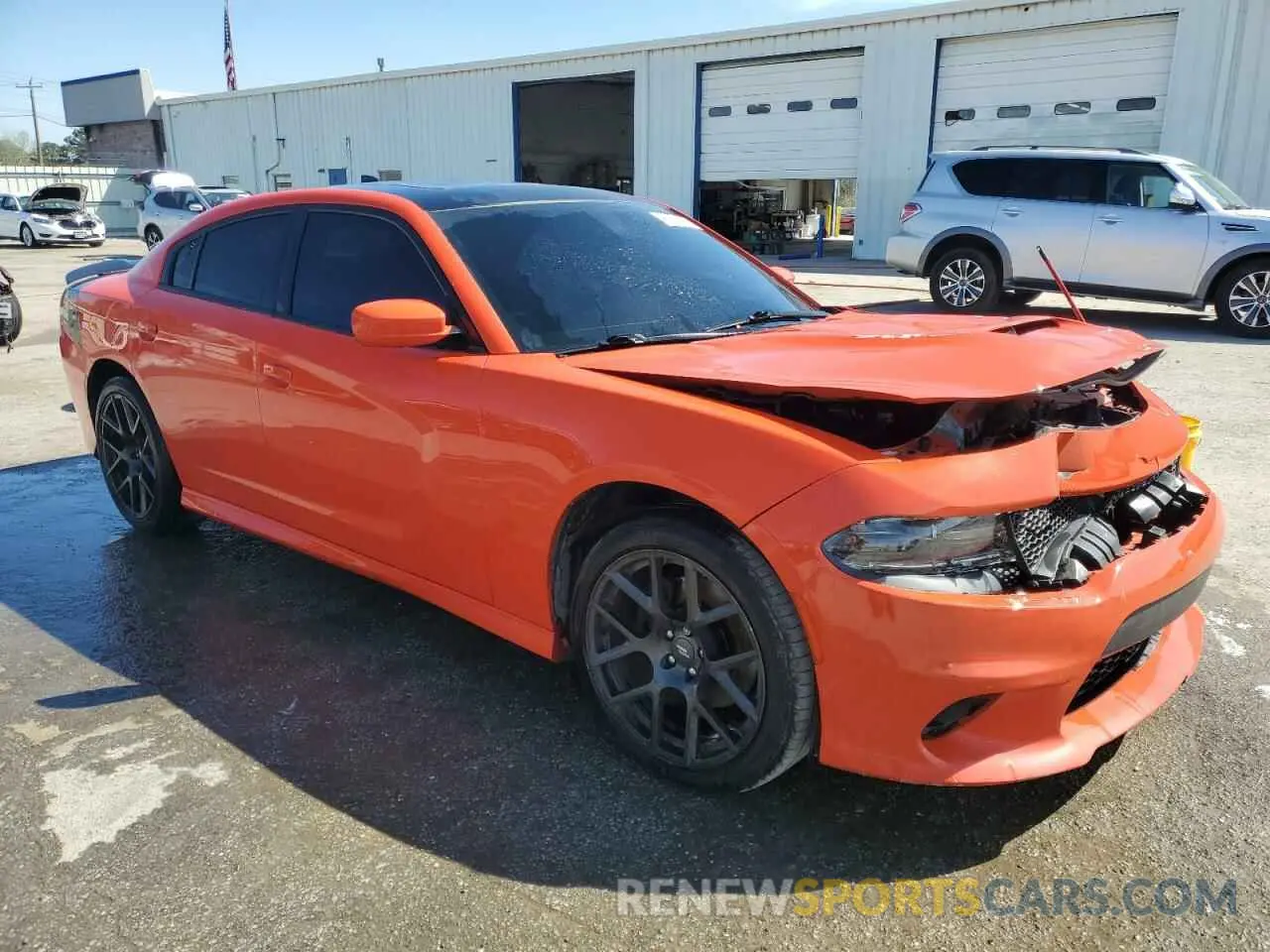 4 fotografías del automóvil dañado 2C3CDXCT5KH519855 DODGE CHARGER 2019