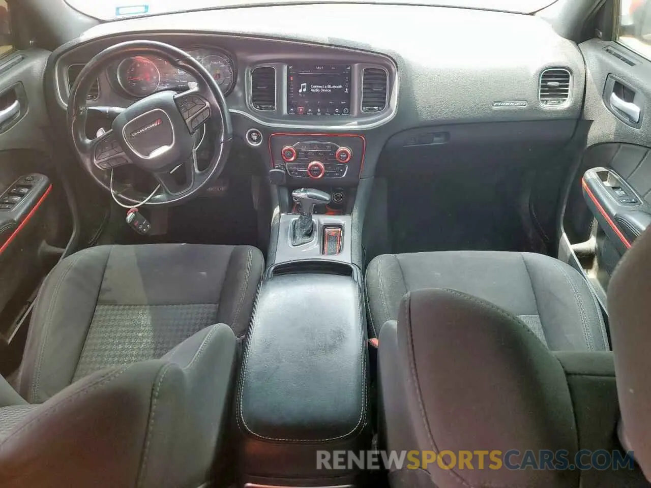 8 fotografías del automóvil dañado 2C3CDXCT6KH633184 DODGE CHARGER 2019