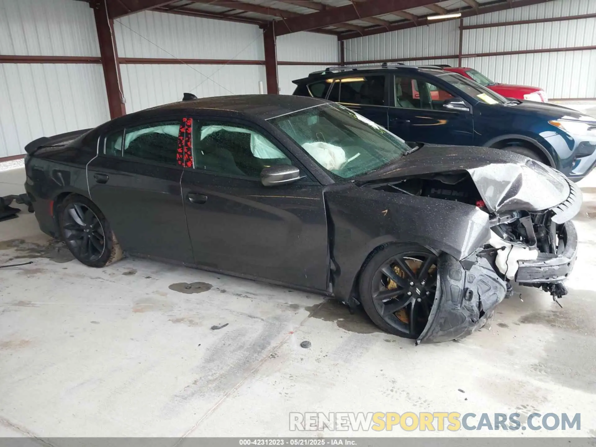 13 fotografías del automóvil dañado 2C3CDXCT6KH681882 DODGE CHARGER 2019
