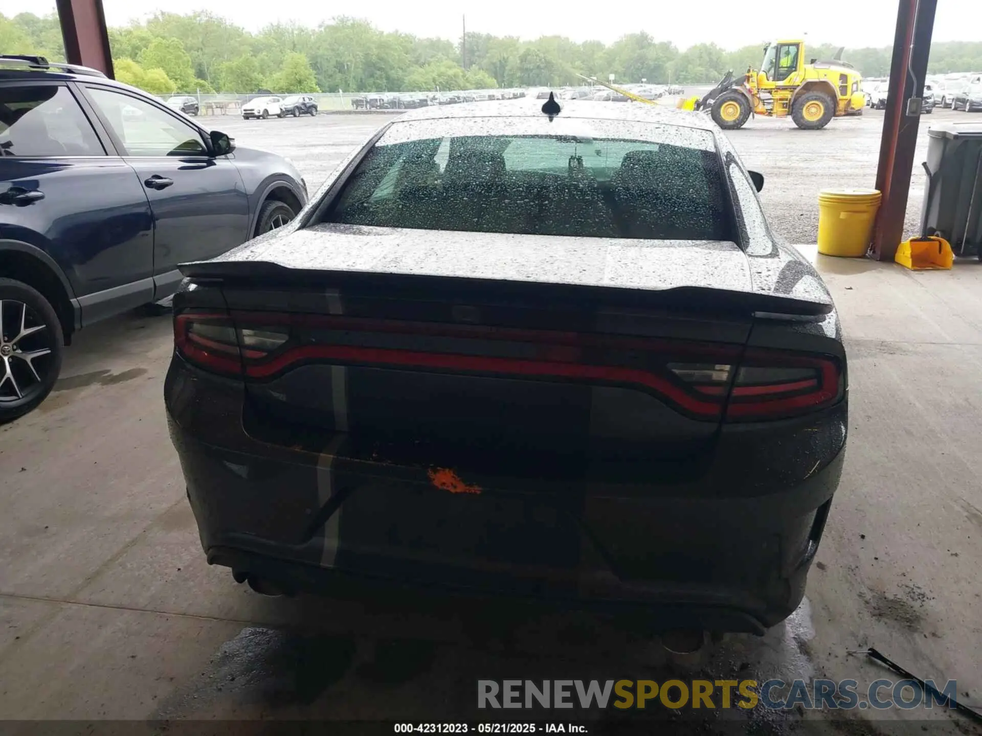 16 fotografías del automóvil dañado 2C3CDXCT6KH681882 DODGE CHARGER 2019