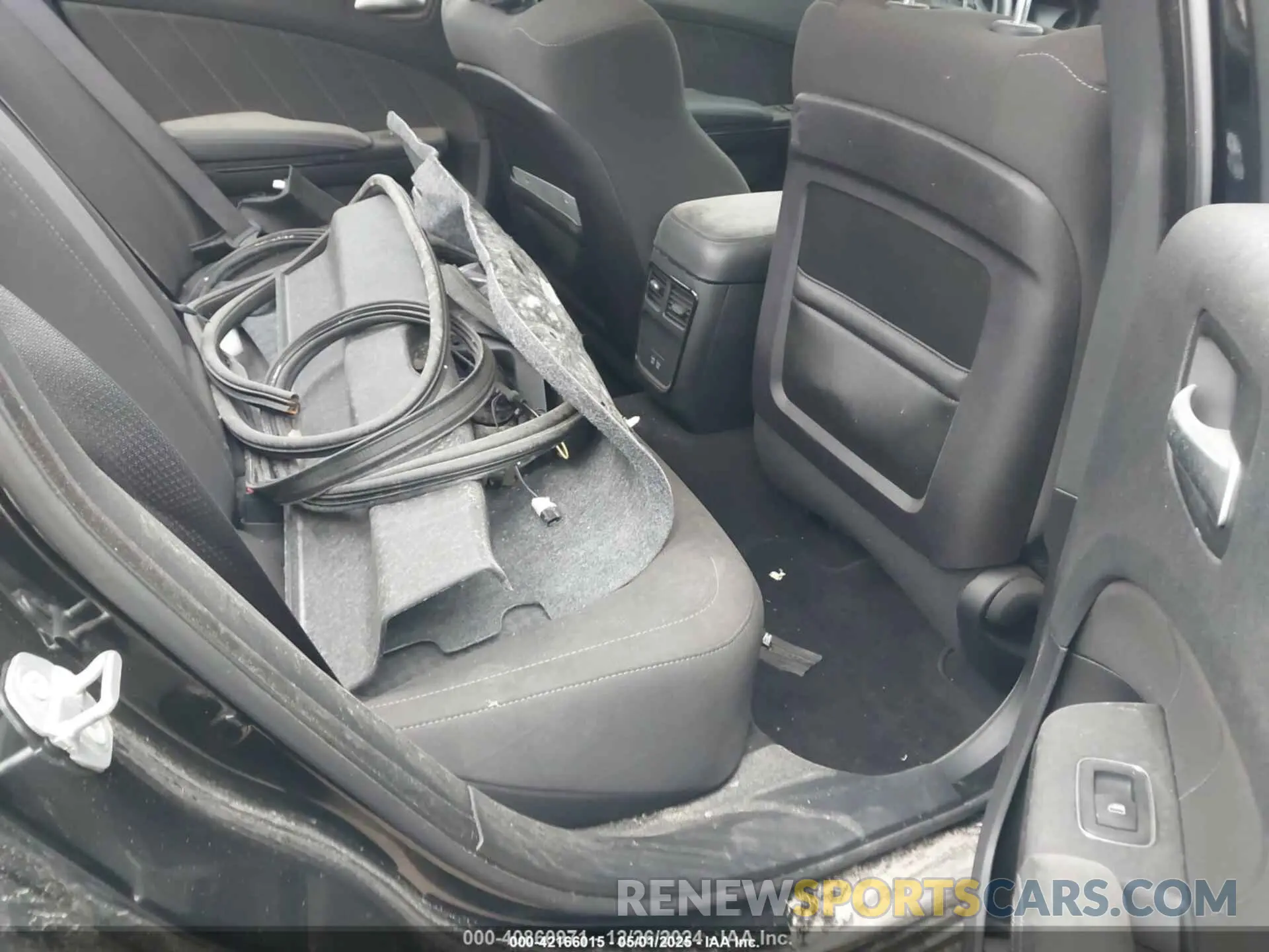 8 fotografías del automóvil dañado 2C3CDXCT6KH737142 DODGE CHARGER 2019