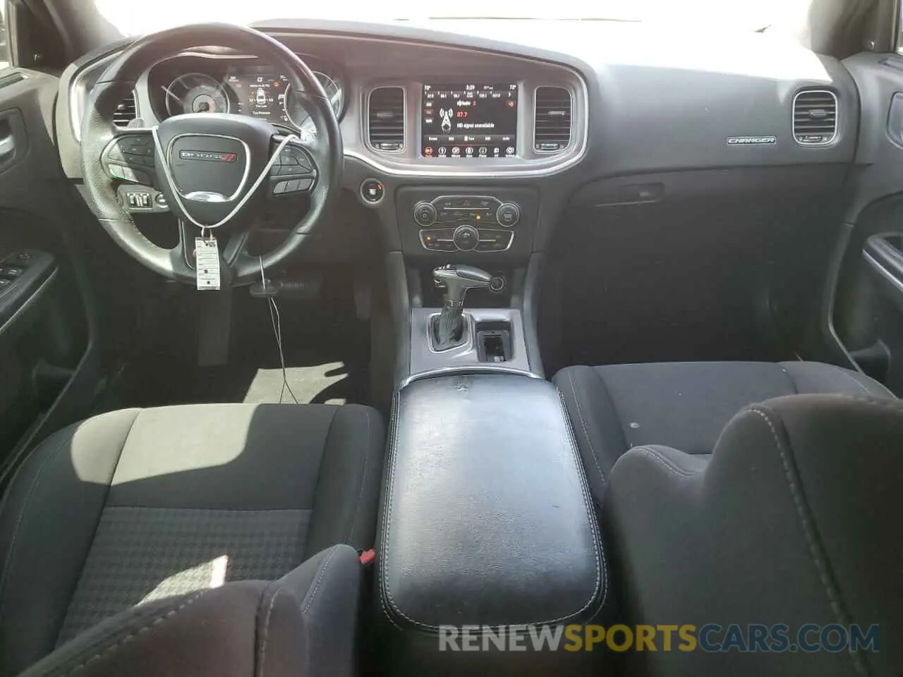8 fotografías del automóvil dañado 2C3CDXCT7KH544546 DODGE CHARGER 2019
